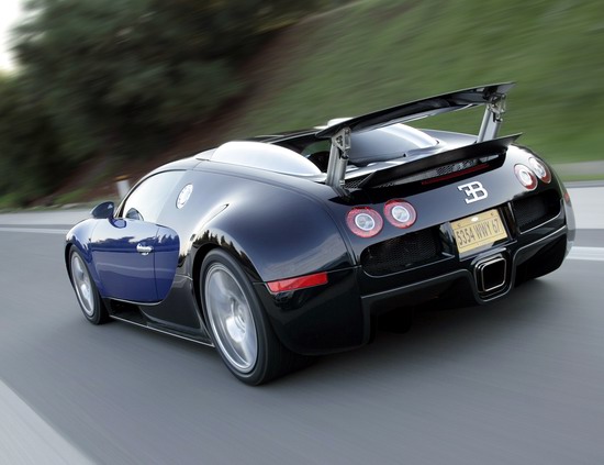 Spoiler arriere Bugatti-Veyron-0400net