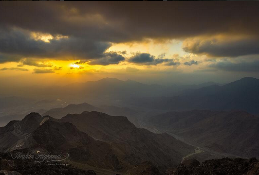  روعة جبال الهدا وسط السحاب %D8%A7%D9%84%D9%87%D8%AF%D8%A71