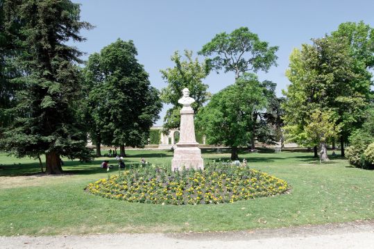 Tourisme et histoire - Bordeaux - Le jardin Public +cathédrale St-André+... 43777-17d86ff