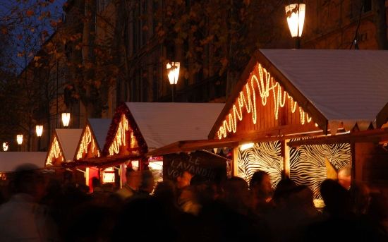 Fêtes et traditions - Noël - Autres-villes-aix-en-provence-france-1157181106-1269318