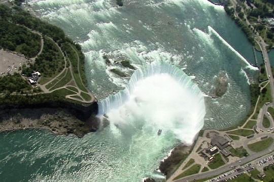 Curiosités -Palais Idéal du Facteur Cheval - suite -Rochers en forme d'animaux -+ autres (photos textes) Niagara-