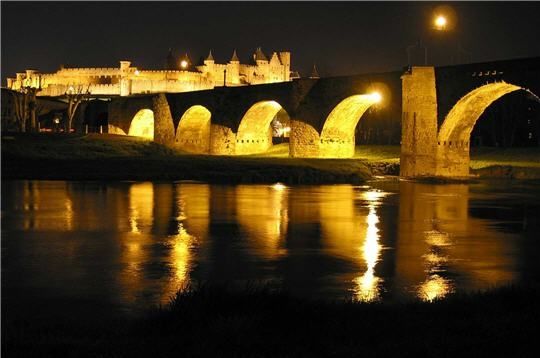 Villes françaises -Carcassonne +-Les jardins - et autres Pont-243724-229f4db