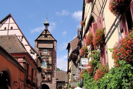 Balade en France - Quelques plus beaux villages - Riquewihr-haut-rhin-469123-218d782