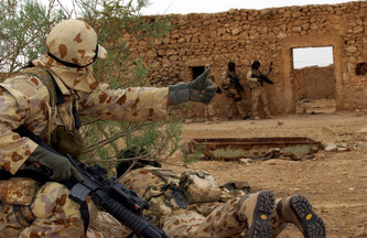 Early SASR chest rigs.