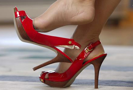 Những kiểu giày không bao giờ lỗi mốt Nhung-kieu-giay-khong-bao-gio-loi-mot-7