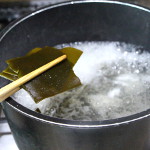 Tocăniță coreeană cu pastă de soia fermentată Fermented_soybean_paste_jjigae_05-