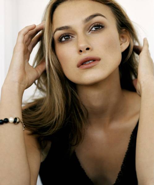 صور الفنانة البريطانية Keira Knightley Keira-Knightley-19