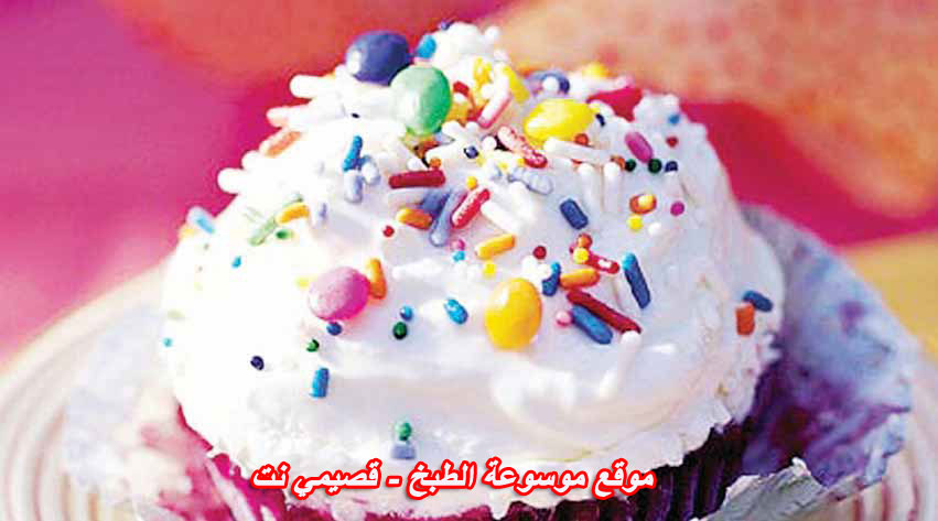 آيس كريم كب كيك بنكهة التوت الأزرق والليمون Ice cream cupcakes  Ice-cream-cupcakes-flavored