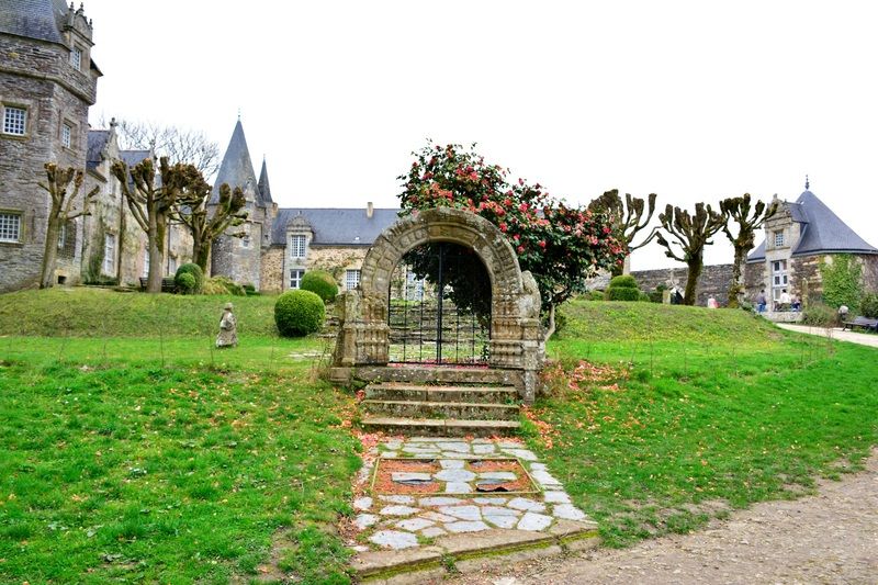 le chateau de rochefort en terre+ église ..... et autres _DSC6066