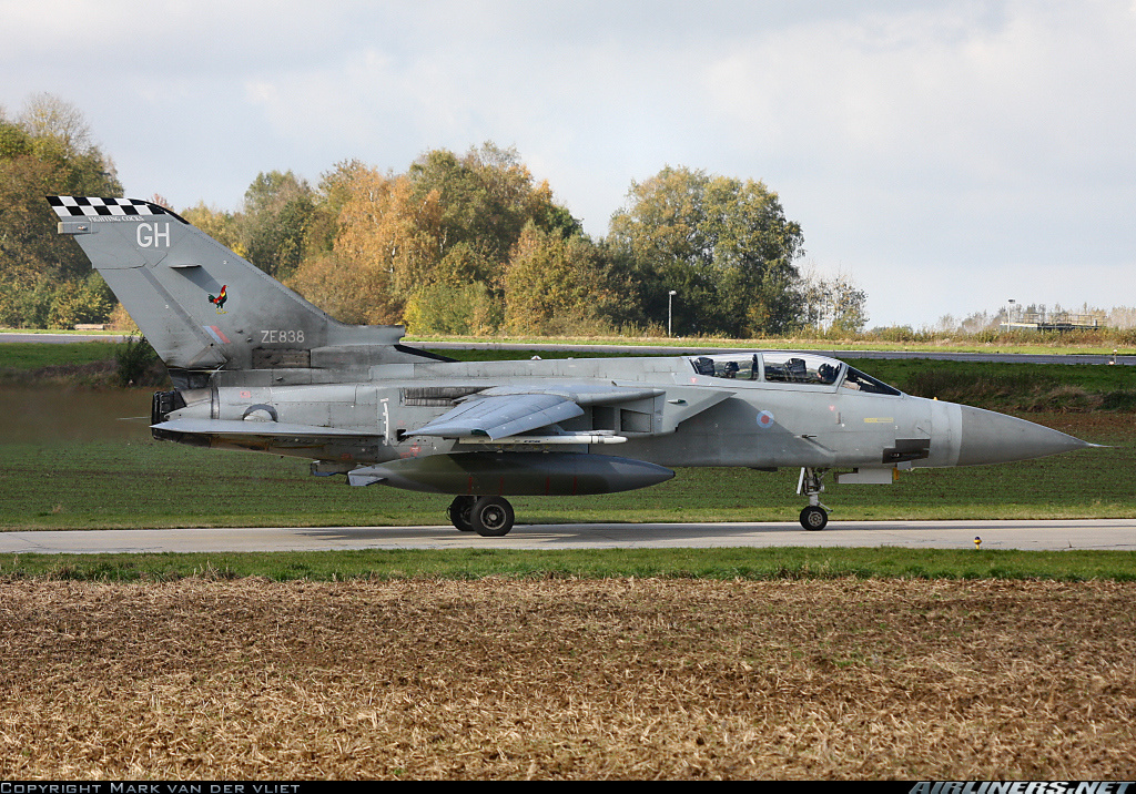 Tornado F.3 - Italeri - 43° Squadron RAF - 1/72° 1419662