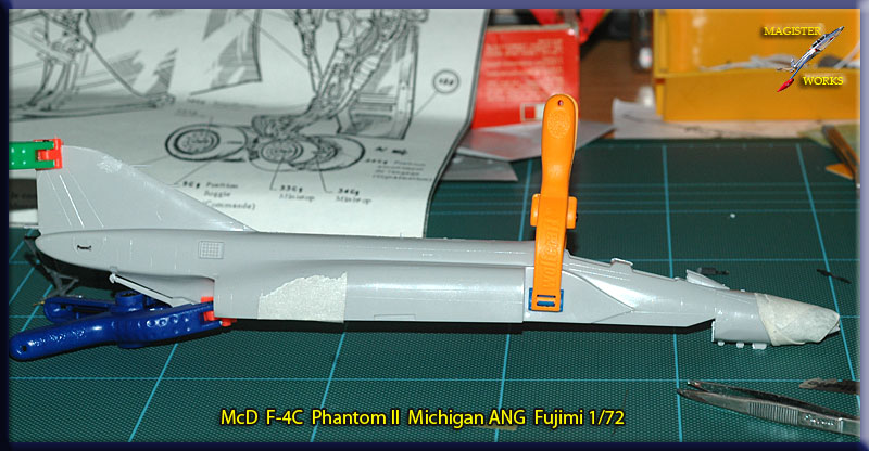 [MC1 - F4 Phantom] [Fujimi]F-4C Phantom II 171st FIS Selfridge AFB (Michigan ANG) 1/72 - Page 2 Photo015