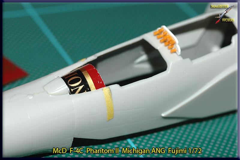 [MC1 - F4 Phantom] [Fujimi]F-4C Phantom II 171st FIS Selfridge AFB (Michigan ANG) 1/72 - Page 3 Photo029