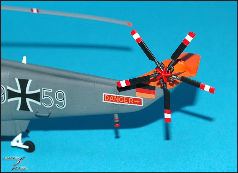 [Hydro 2013] [Fujimi] Westland SeaKing Mk.41 1/72° - Page 2 Final29