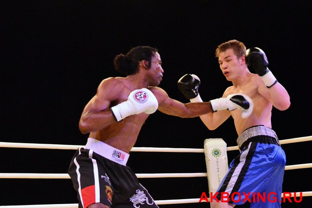 Julio Acosta vs Fedor Chudinov. 18 de mayo. Rusia...entrenamientos y sparrings - Página 3 DSC42090326