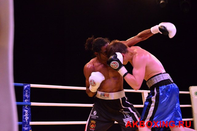 Julio Acosta vs Fedor Chudinov. 18 de mayo. Rusia...entrenamientos y sparrings - Página 3 DSC44090358