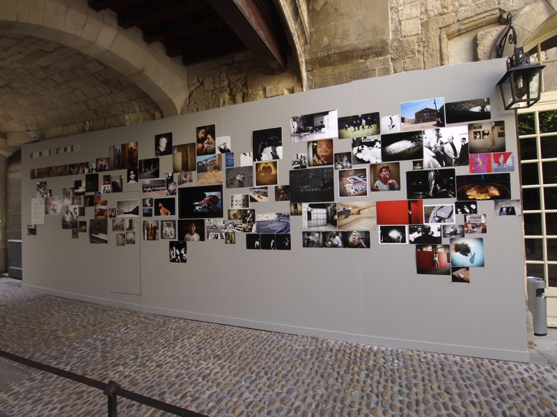 Murmure d'images Olympus Arles 2010 - production photo Mur-vue-d-ensemble_4