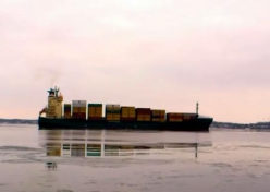 Užasna kriza u brodograđevinskoj industriji a mi se furamo na škverove Rickmers%20container%2016x9