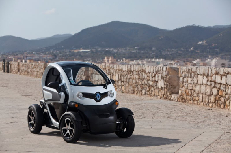 Twizy اصغر سيارة كهربائية من رينو Renault  24