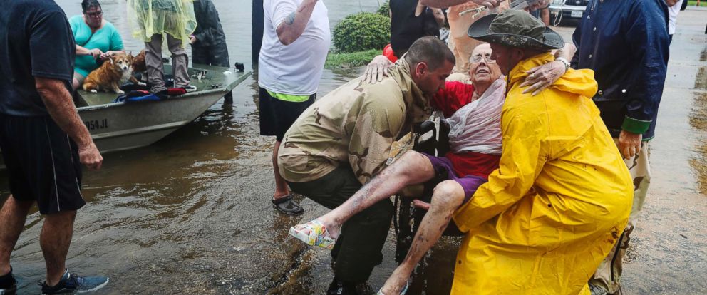 Houston Officials Lied, People Died - Warnings Of Catastrophic Flooding From Harvey Were Labeled 'False' By Houston Mayor, Officials, And Media Hurricane-harvey-rescue-2