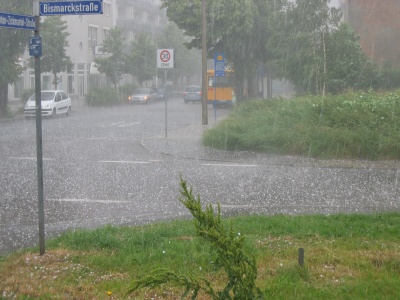 Krieg der Bilder - Seite 13 Hagel