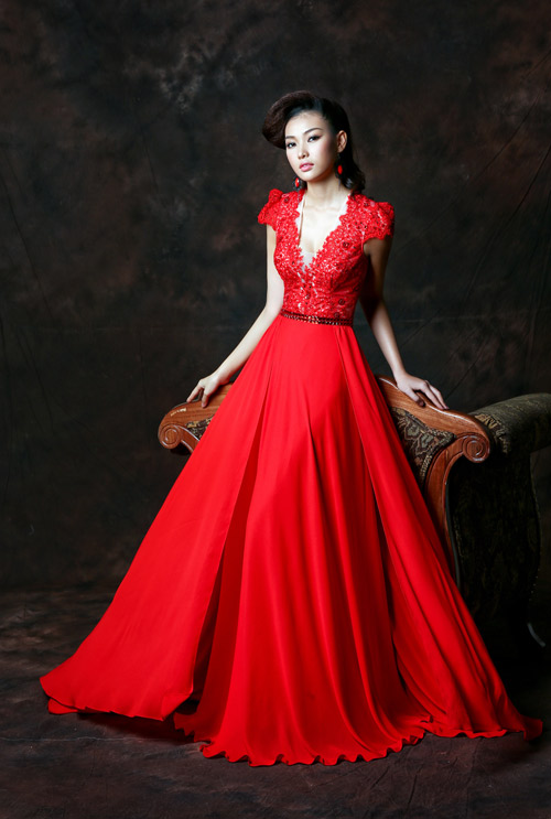 UPDATE ĐẦM DẠ HỘI (EVENING GOWN) ĐẸP - Page 2 1384846375-khanh-3