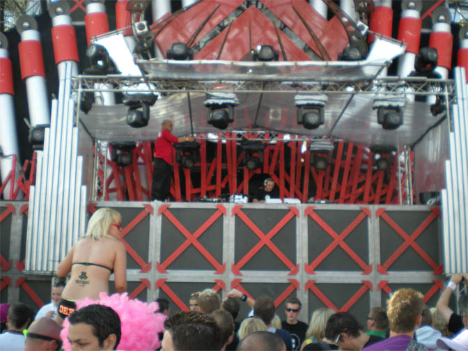 [ DEFQON.1 - 14 Juin 2008 - Almere Strand - Almere - NL ]   - Page 3 0068