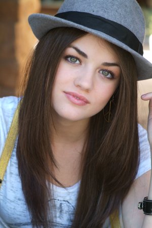 image lucy hale Luc