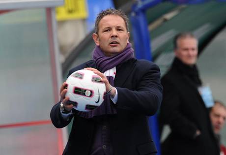 Mihajlovic a Inter, Fiorentina si oppone 9704e3bd3dcffa945ccfc2a4a07e8ff5