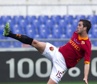 Roma: si ferma Pjanic, stop 3 settimane Fb59981d23496de103c388a3cd7b87b5