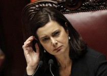 Lettera minatoria con proiettile a Boldrini (Presidente della Camera) 473136e78deb07c7c57a4e380a8f60c8