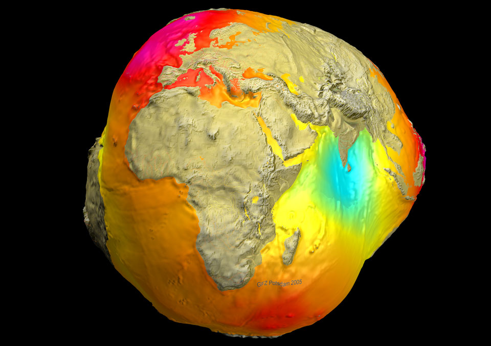 000-APOD - PROSINAC 2014. Geoid2005_champgrace_960