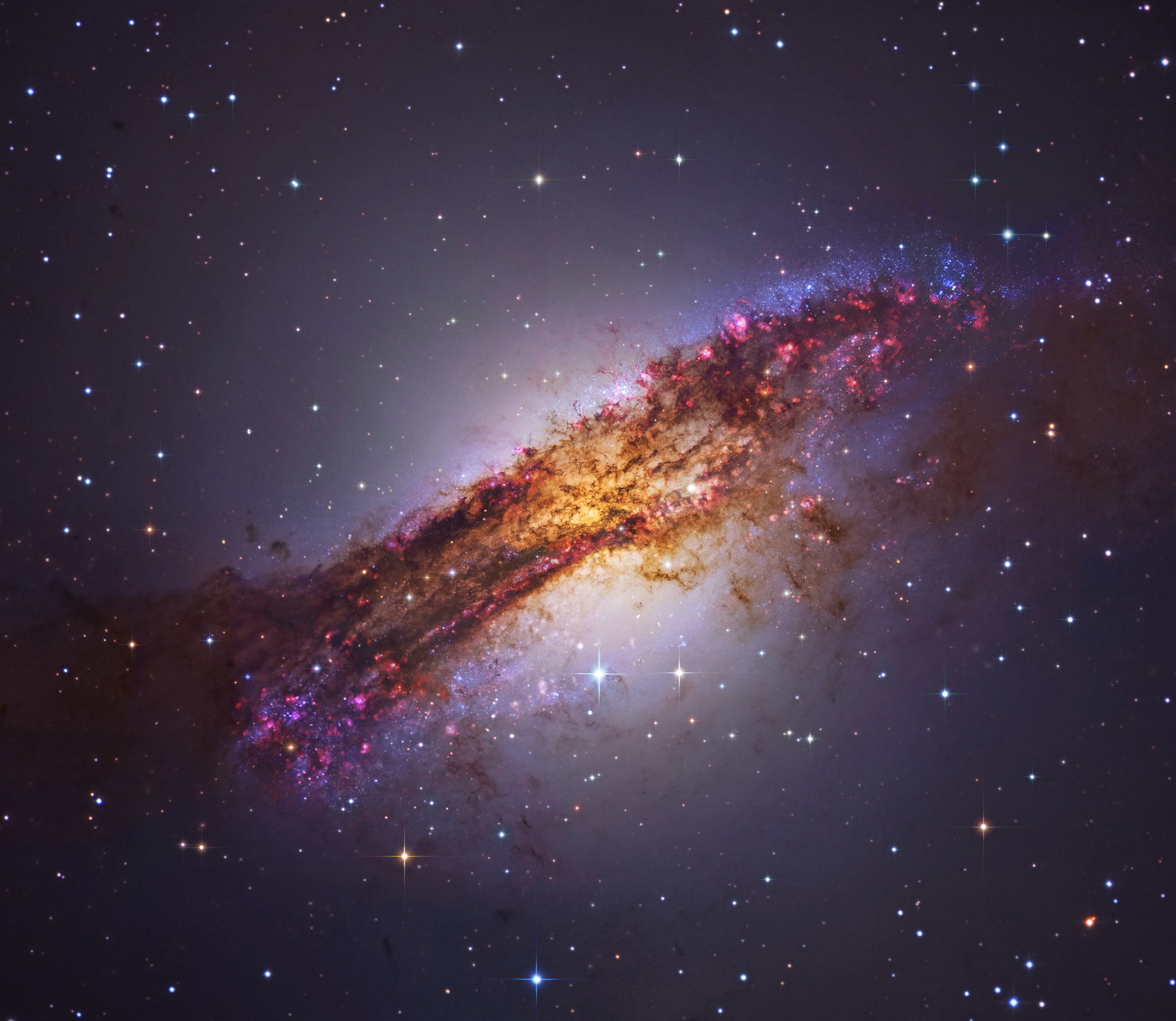 011 - APOD - STUDENI 2015. Centaurus-HST-ESO-LL