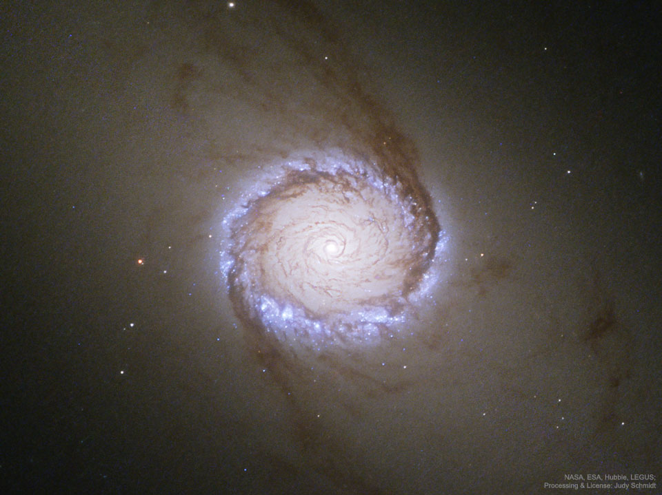 031 - SRPANJ 2017. NGC1512_Schmidt_960