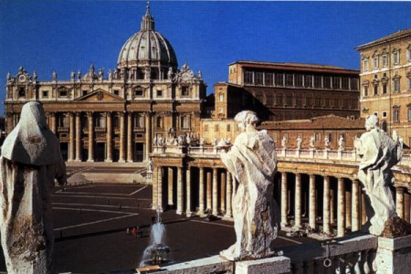 El Papa Dimite San Malaquias y los últimos Papas - Página 57 Vaticano_roma2
