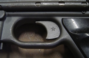 pistolet mitrailleur modèle 49 PM%20MAT%2049%202%B0%20type-%E9toile-WEB