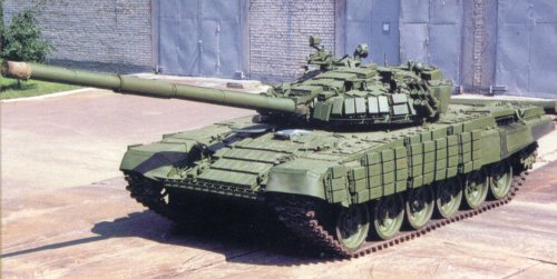 دبابه القتال الرئيسيه T-72  T72_1