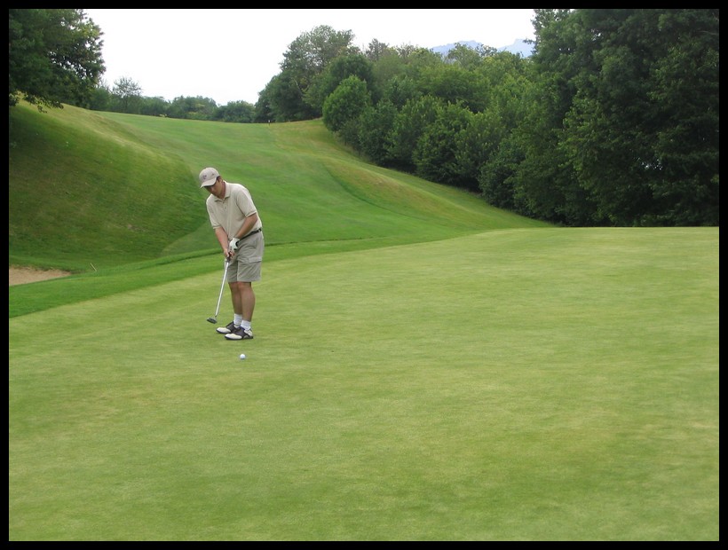 golf de BRESSON ( GRENOBLE -38 ).... 18g