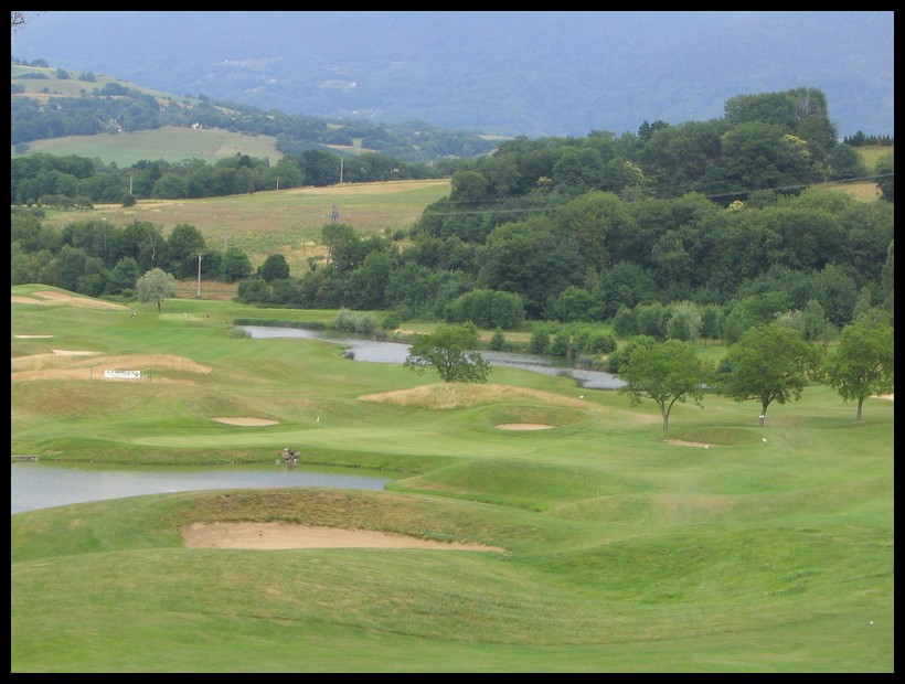 golf de BRESSON ( GRENOBLE -38 ).... 25g