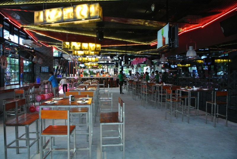 Thiết Kế Thi Công Trang Trí Nội Thất Bar, Karaoke, Showroom, Nhà Hàng 131151130701297117