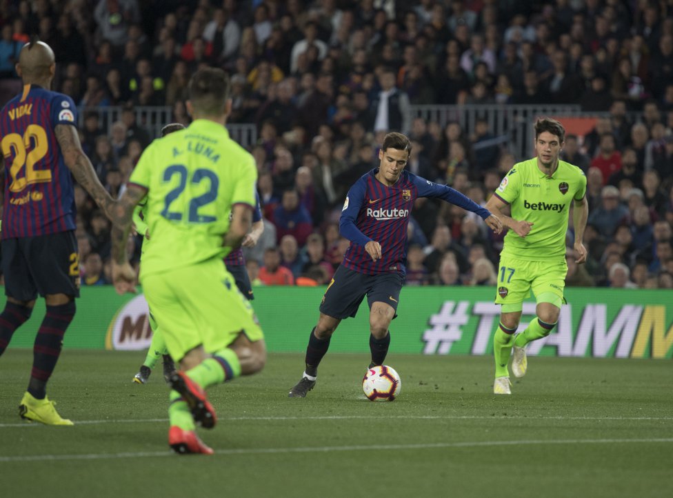 صور مباراة : برشلونة - ليفانتي 1-0 ( 27-04-2019 )  1556389782_894151_1556392265_album_grande