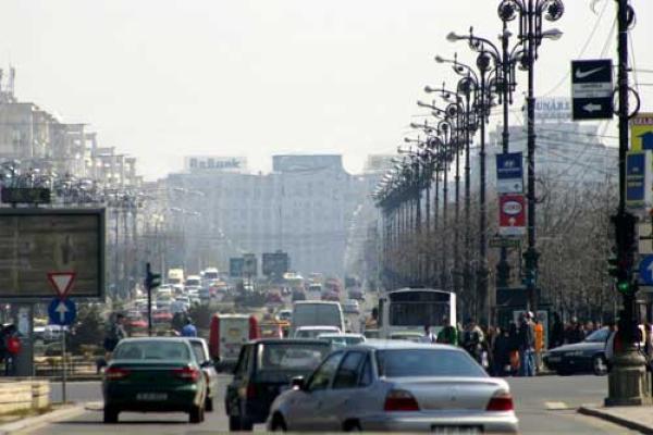 Poze cu voi/Poze din orasul vostru Spre-Piata-Alba-Iulia%20(web)