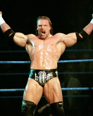 Triple H luttera au prochain RAW ! Vsuhj442