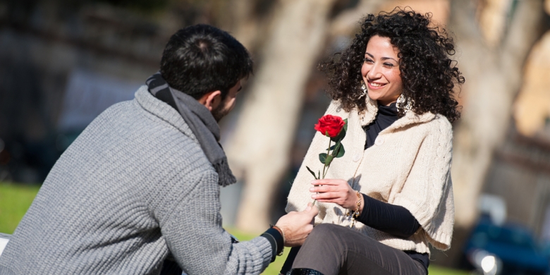 Yang Bikin Pria Jatuh Cinta pada Pandangan Pertama 1622385shutterstock-126428267780x390