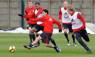 Imagenes y videos del Liverpool FC - Página 2 Boltontraining7