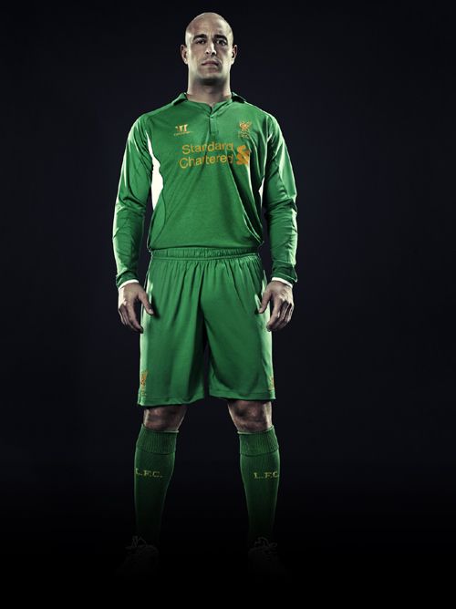 2012/13 Kit Thread - Page 18 Reina1_4f966ff7d96ac005605731