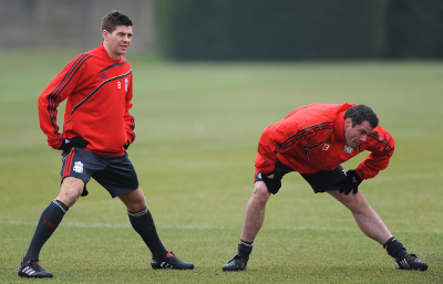 Imagenes y videos del Liverpool FC - Página 2 Stevie_and_carra