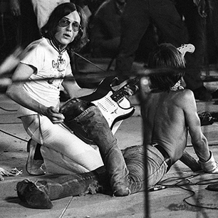 FUN HOUSE VS RAW POWER Ron-asheton