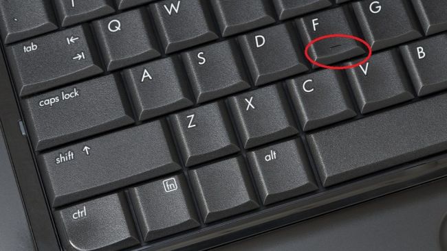 Ai observat o denivelare la butoanele F si J de pe tastatura? Nu, nu sunt pentru persoanele cu deficiente de vedere Ai-observat-o-denivelare-la-butoanele-f-si-j-de-pe-tastatura-nu-nu-sunt-pentru-persoanele-cu-deficiente_size7