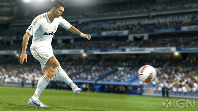 Pes13(pro evolution soccer 2013 full) [MF]+pesvn patch Pes-2013-3jpg-8d5cfc_640w