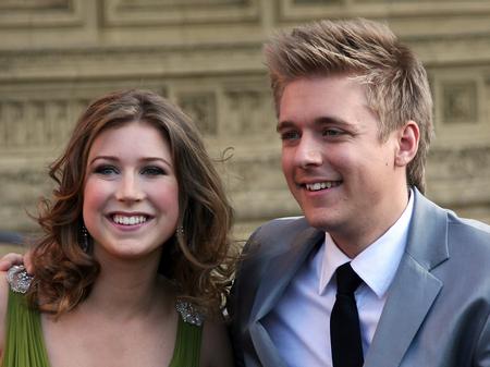 (FULL) WA Regional News Network  - Page 8 Hayley-westenra--jonathan-ansell-1234974955-view-0